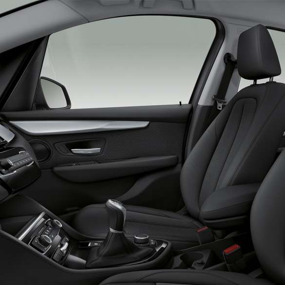 Interiorul BMW Seria 2 Active Tourer Imagine din interiorul BMW Seria 2 Active Tourer, F45