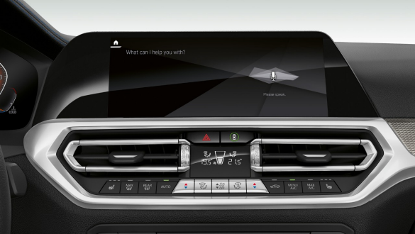 Asistentul personal inteligent BMW al BMW Seria 3 Sedan. Imagine frontală în prim-plan cu afişajul din habitaclu al BMW Seria 3 Sedan cu Asistent personal inteligent BMW.