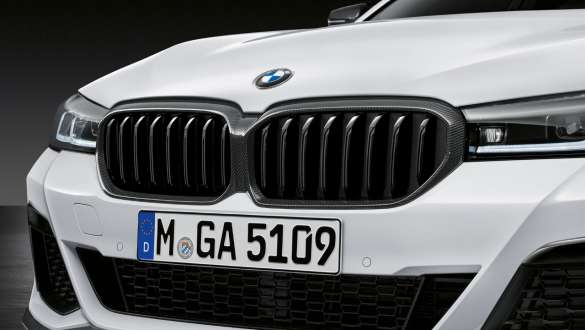 Splitter-ul frontal M Performance din fibră de carbon al BMW Seria 5 Sedan G30 Splitter-ul frontal M Performance din fibră de carbon al BMW Seria 5 Sedan G30