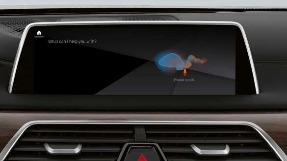 Imagine cu BMW Intelligent Personal Assistant al BMW Seria 7 Sedan Imagine cu BMW Intelligent Personal Assistant al BMW Seria 7 Sedan