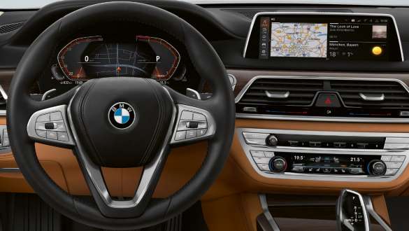 „BMW Live Cockpit Professional” al BMW Seria 7 Sedan Afişajul cu „BMW Live Cockpit Professional” al BMW Seria 7 Sedan