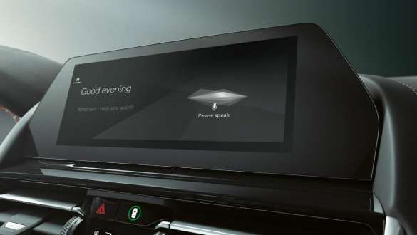 „BMW Intelligent Personal Assistant” al BMW M850i xDrive în Gri Dravit metalizat. „BMW Intelligent Personal Assistant” al BMW M850i xDrive în Gri Dravit metalizat.