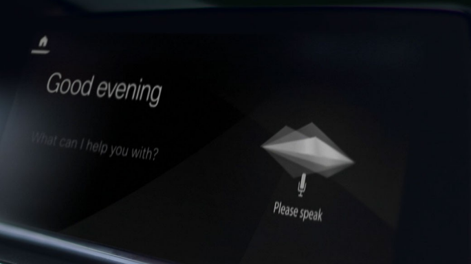Imagine cu „BMW Intelligent Personal Assistant” al BMW M850i xDrive. Imagine cu „BMW Intelligent Personal Assistant” al BMW M850i xDrive.