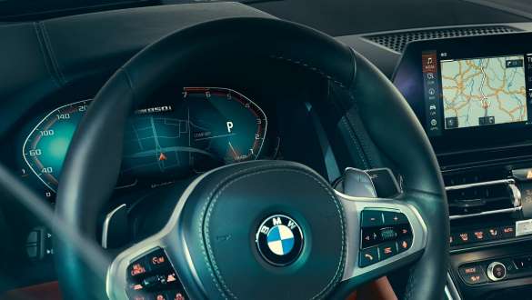 BMW Live Cockpit Professional BMW Live Cockpit Professional al BMW Seria 8 Coupé