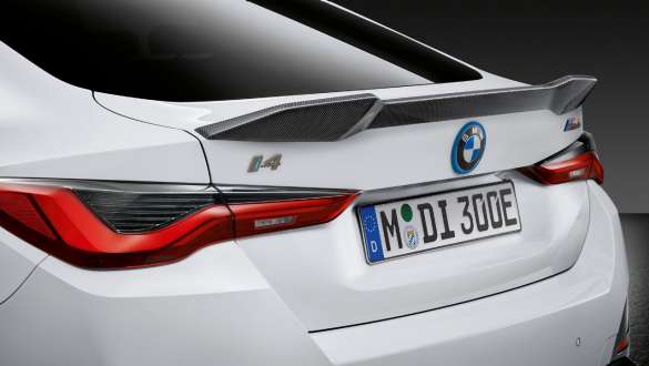 Spoiler spate M Performance din fibră de carbon al modelului BMW i4 eDrive40 G26 2021 Spoiler spate M Performance din fibră de carbon al modelului BMW i4 eDrive40 G26 2021