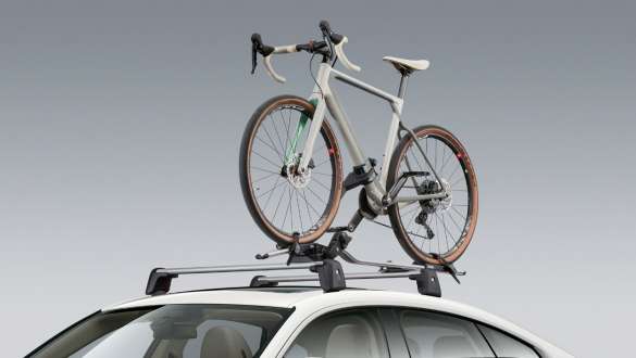 Suportul BMW de portbagaj pentru plafon pentru biciclete pentru BMW i4 eDrive40 G26 2021 Suportul BMW de portbagaj pentru plafon pentru biciclete pentru BMW i4 eDrive40 G26 2021
