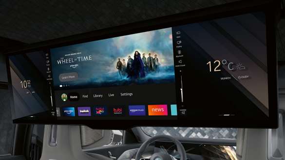 Divertisment fond din interiorul unui BMW i7 Sedan G70 Afişaj Fond Entertainment Theater din interiorul unui BMW i7 Sedan G70