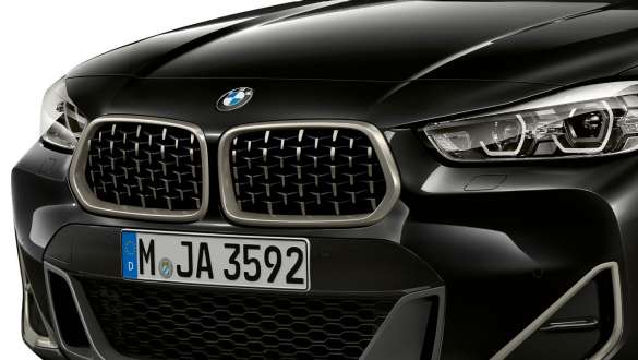 Grilă frontală dublă BMW X2 M35i Grila frontală dublă BMW cu design mesh BMW X2 M35i