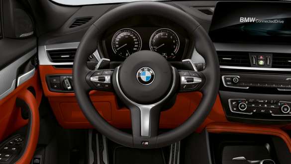 Habitaclu BMW X2 M35i Pilot automat cu funcţie Stop&Go, BMW X2 M35i