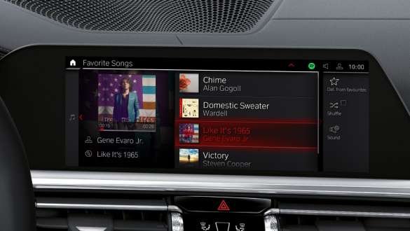Pachetul „Connected Professional” pentru modelele BMW M Seria 3 Sedan G80 G20 Imagine din interiorul BMW M Seria 3 Sedan G80 G20, cu pachetul „Connected Professional” pe Control Display