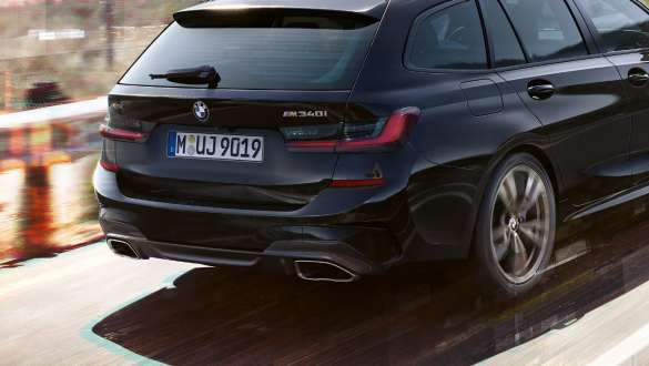 Diferenţial M sport Imagine cu diferenţialul M Sport al BMW M340i xDrive Touring