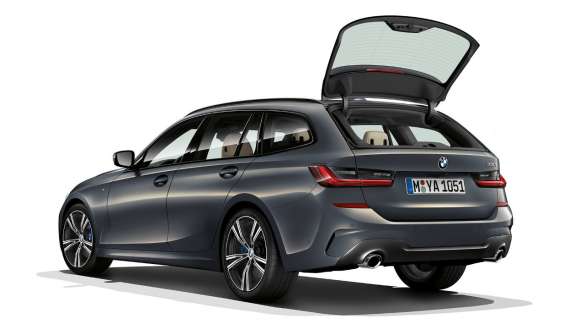 BMW M340i xDrive Touring, BMW M340d xDrive Touring (G21), geam spate deschis separat BMW M340i xDrive Touring, BMW M340d xDrive Touring (G21), geam spate deschis separat
