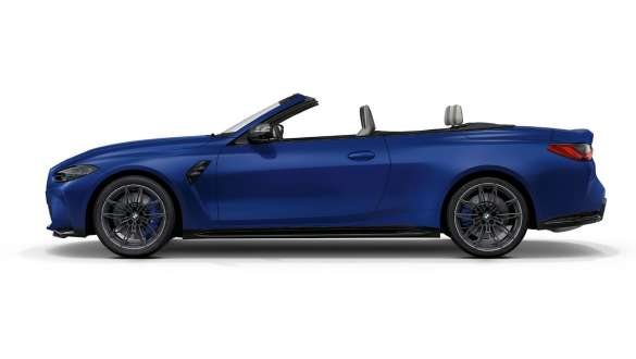 Designului părţii laterale al BMW M4 Competition Cabriolet G83 2021 cu xDrive M Imagine din partea laterală a BMW M4 Competition Cabriolet G83 2021 cu xDrive M, în BMW Individual Albastru Frozen Portimao