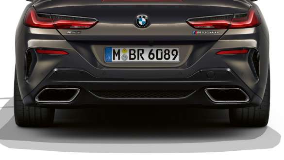 Sistem de evacuare M Sport. BMW M850i xDrive Cabriolet cu sistem de evacuare M Sport.
