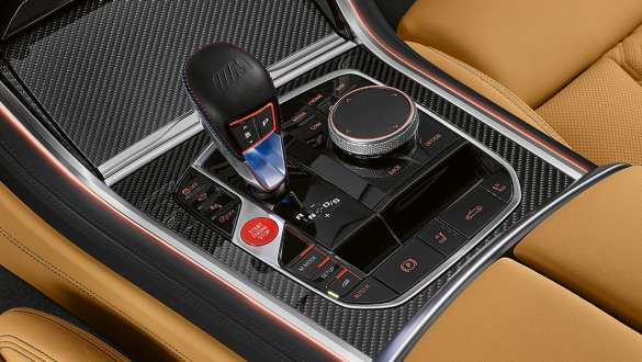 Schimbător de viteze M. BMW M8 Competition Cabriolet cu schimbător de viteze M.