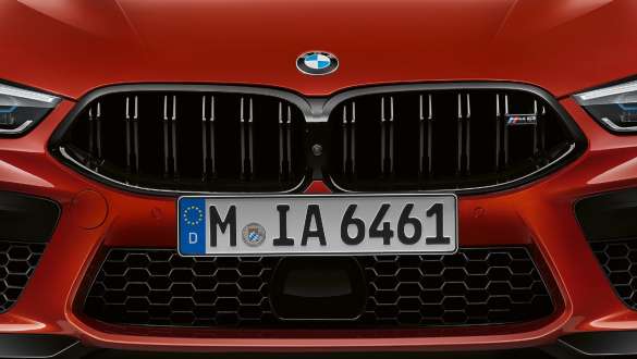 Grila specifică M. BMW M8 Competition Cabriolet cu grila specifică M.