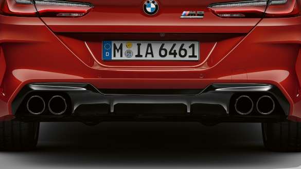 Sistem de evacuare M Sport. BMW M8 Competition Cabriolet cu sistem de evacuare M Sport.