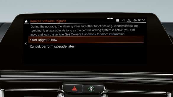 „Remote Software Upgrade” (trad. Actualizare de la distanţă a software-ului) al modelelor BMW Seria 8 Gran Coupé M Imagine cu „Remote Software Upgrade” (trad. Actualizare de la distanţă a software-ului) al modelelor BMW Seria 8 Gran Coupé M, F93, 2020