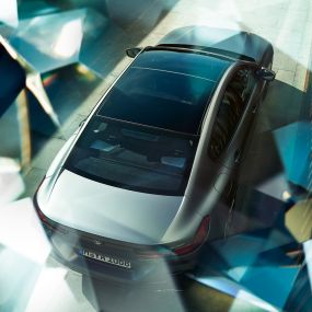 Trapa panoramică a BMW M850i xDrive Gran Coupé Imagine de sus cu trapa panoramică a BMW M850i xDrive Gran Coupé, G16, 2019, în Frozen Bluestone metalizat de la BMW Individual
