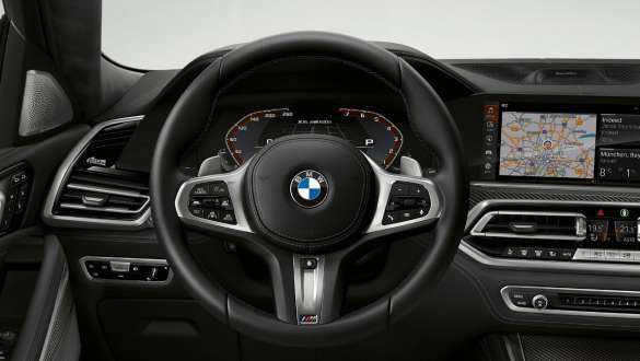 Volan M îmbrăcat în piele BMW X6 M50i Volan M îmbrăcat în piele BMW X6 M50i 2018 SUV