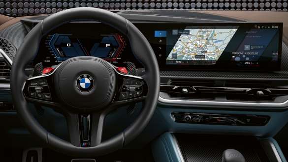 Conceptul de afişaj specific M prin sistemul de operare BMW 8 BMW XM G09 M-concept de afişaj specific M prin sistemul de operare BMW 8
