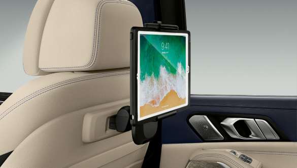 Suport universal pentru tablete cu carcasă de siguranţă BMW pentru sistemul Travel & Comfort al modelului BMW X7 G07 2019 Suport universal pentru tablete cu carcasă de siguranţă BMW pentru sistemul Travel & Comfort al modelului BMW X7 G07 2019
