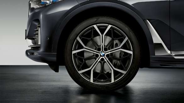 Jantele M Performance Y-Spoke de 22”, tip 785 M Bicolor ale modelului BMW X7 G07 2019 Jantele M Performance Y-Spoke de 22”, tip 785 M Bicolor ale modelului BMW X7 G07 2019