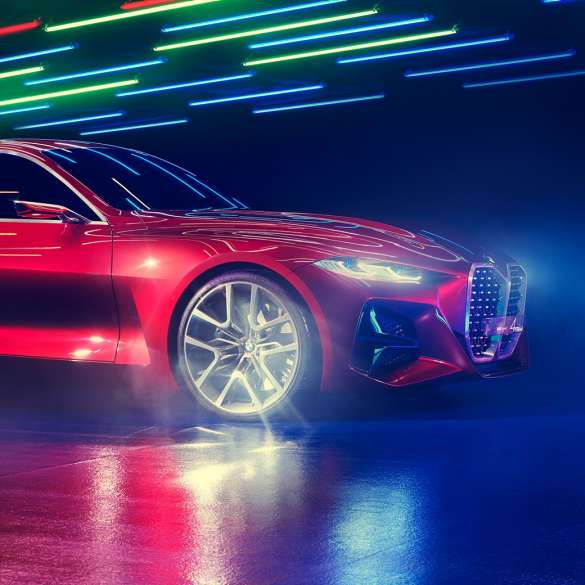 Aspectul impresionant al BMW Concept 4 Imagine din lateral cu aspectul impresionant al BMW Concept 4
