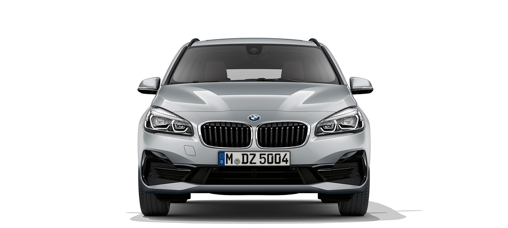 Imagine cu un automobil BMW Active Tourer pe fundal alb. Imagine cu un automobil BMW Active Tourer pe fundal alb.