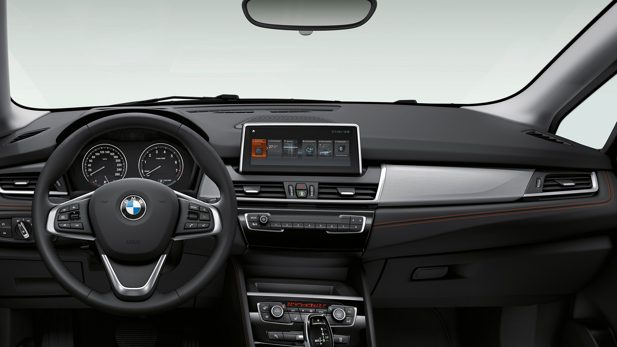 Habitaclul BMW Seria 2 Active Tourer, model Sport Line Imagine cu habitaclul BMW 220i Active Tourer, F45, 2018, model Sport Line