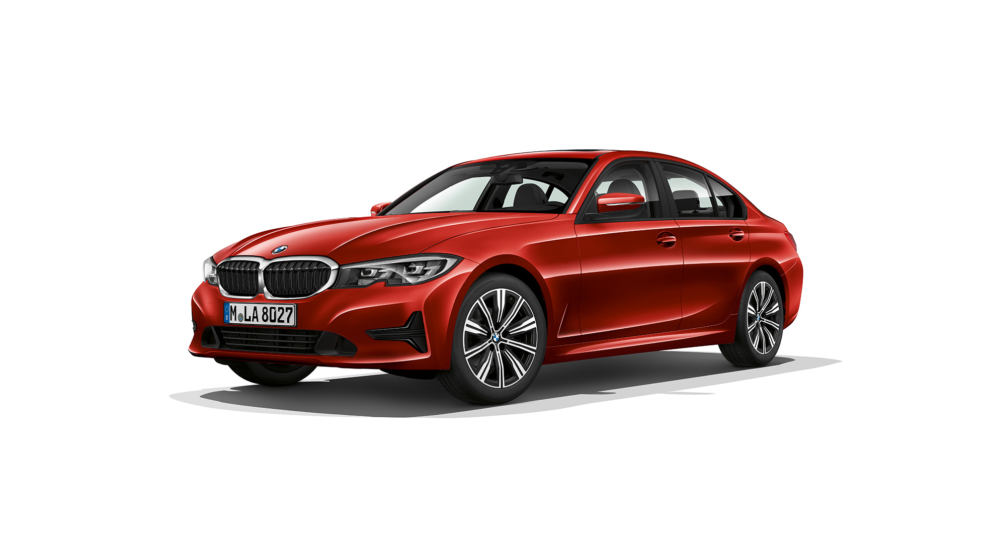 BMW Seria 3 Sedan model Advantage. Imagine din lateral cu BMW Seria 3 Sedan model Advantage staţionând.