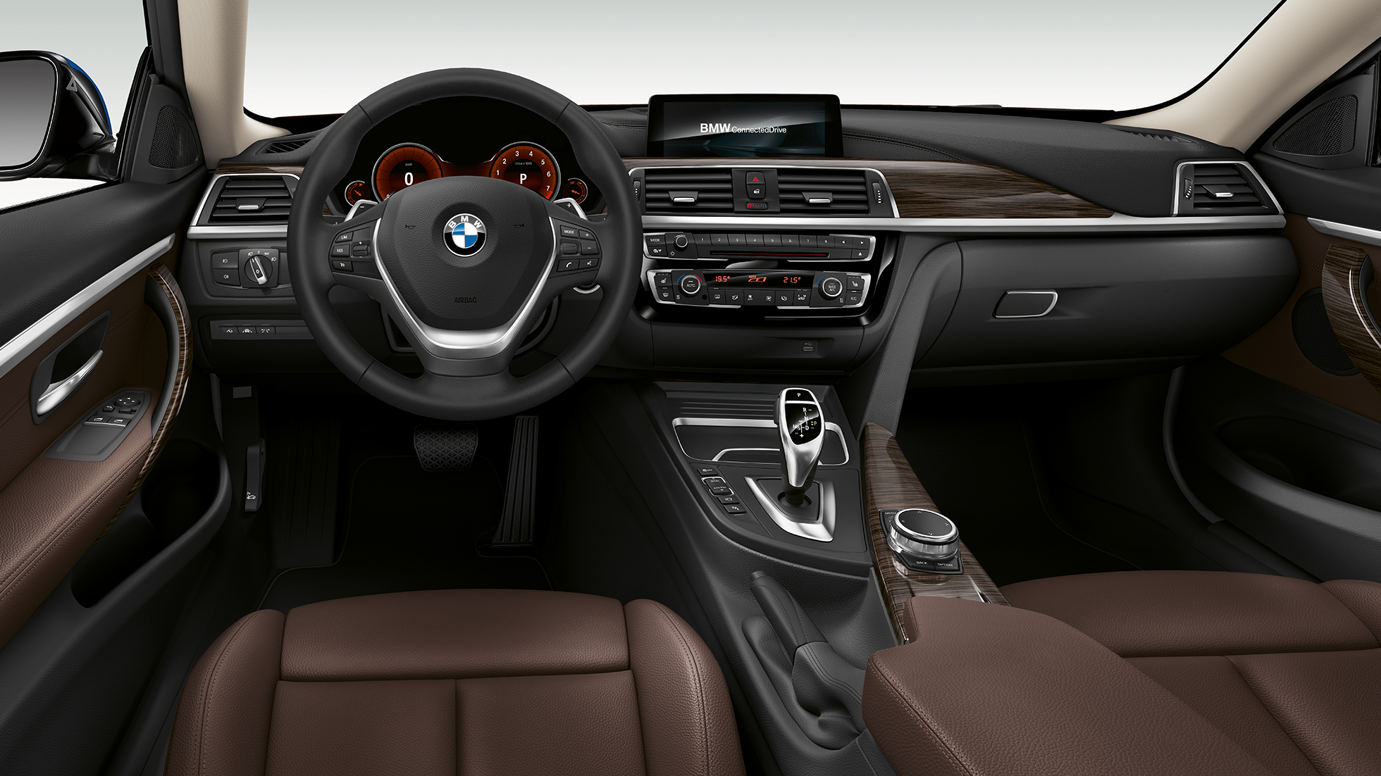 Habitaclul BMW Seria 4 Coupé, Model Luxury Line Habitaclul BMW Seria 4 Coupé, Model Luxury Line