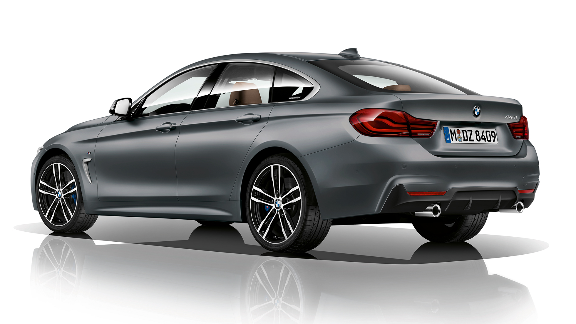 Imagine cu trei sferturi din partea spate a BMW Seria 4 Gran Coupé, Model M Sport Imagine cu trei sferturi din partea spate a BMW Seria 4 Gran Coupé, Model M Sport
