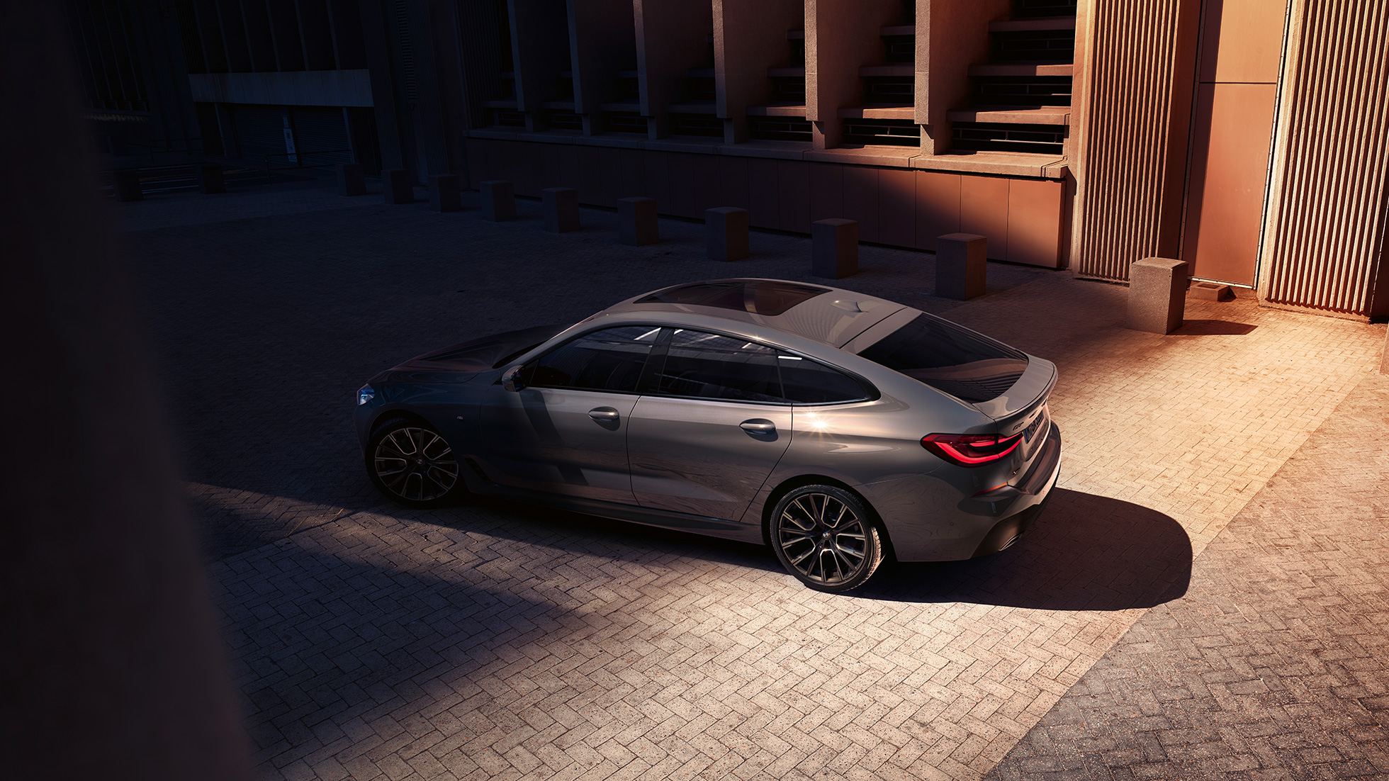 Exteriorul BMW Seria 6 Gran Turismo, G32, 2020 Imagine de sus cu BMW 640i xDrive Gran Turismo, G32, 2020, în Gri Bernina