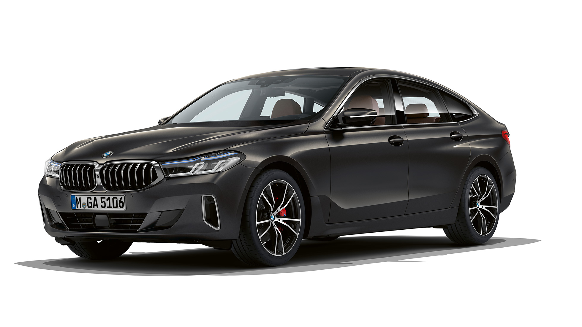BMW Seria 6 Gran Turismo, G32, 2020, cu echipamente Luxury Line Imagine cu trei sferturi din partea frontală a BMW 640d xDrive Gran Turismo, G32, 2020, în Gri Dravit, cu echipamente Luxury Line
