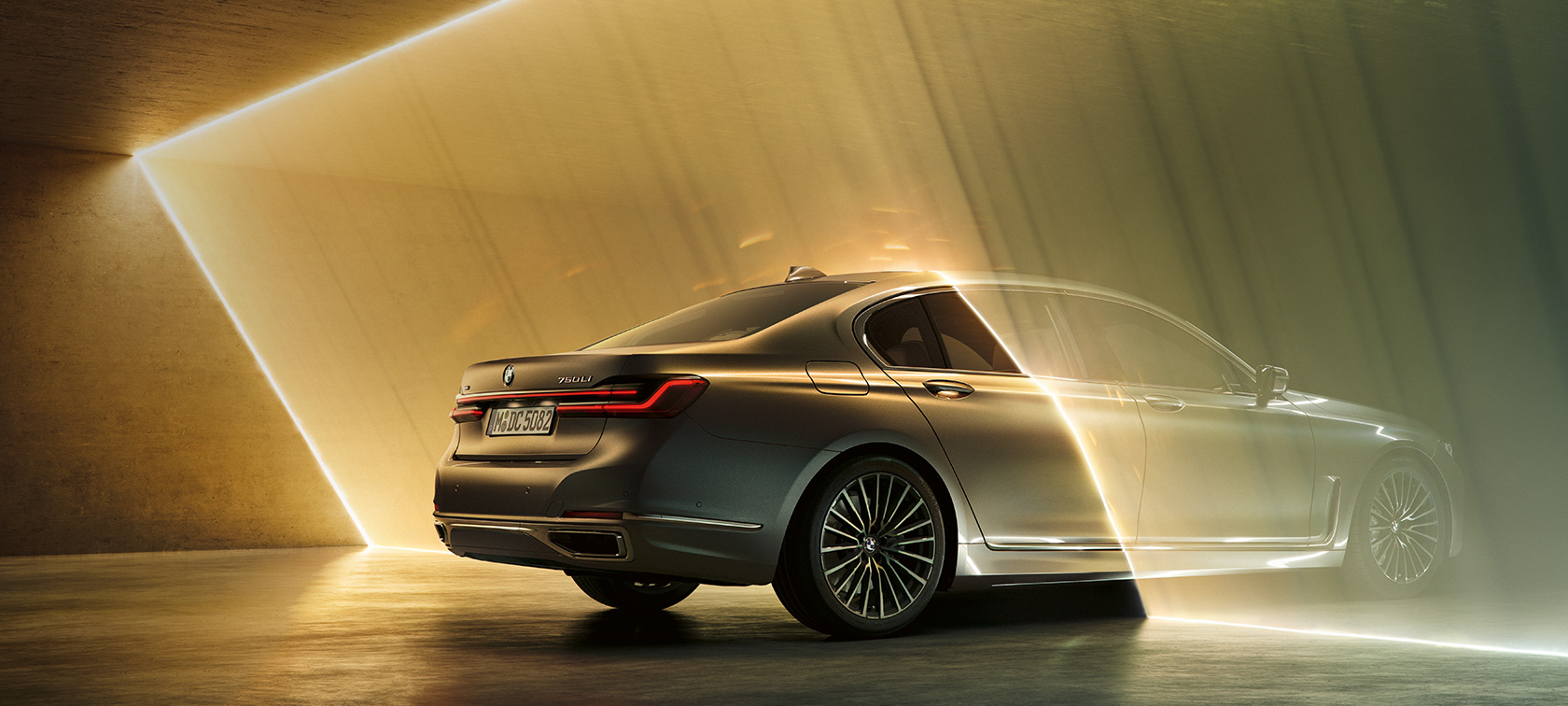 BMW Seria 7 Sedan, sedan de lux BMW Seria 7 Sedan, sedan de lux, segmentul de lux, Informează-te