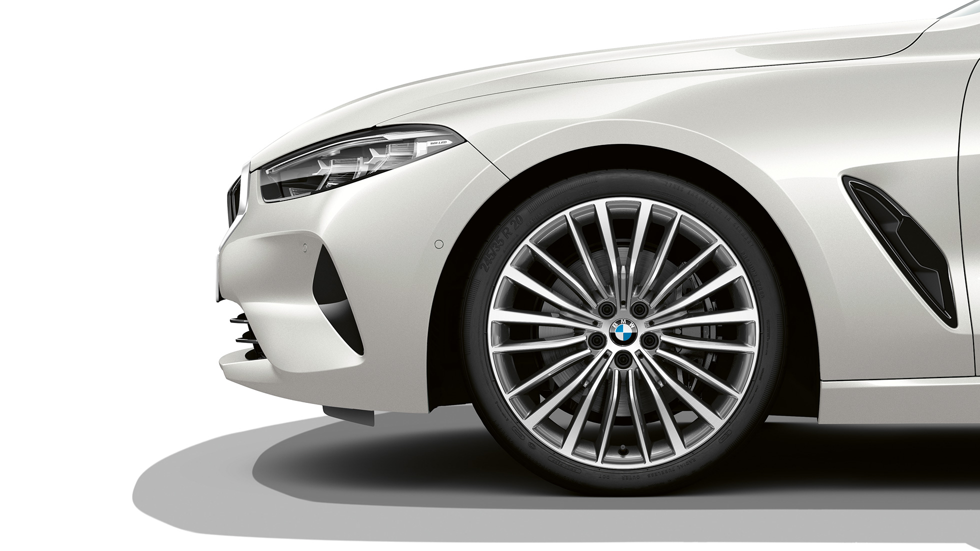 Jante din aliaj uşor de 19” Multi-spoke, tip 731, bicolore. Jante BMW Seria 8 Coupé din aliaj uşor de 19” Multi-spoke, tip 731, bicolore.