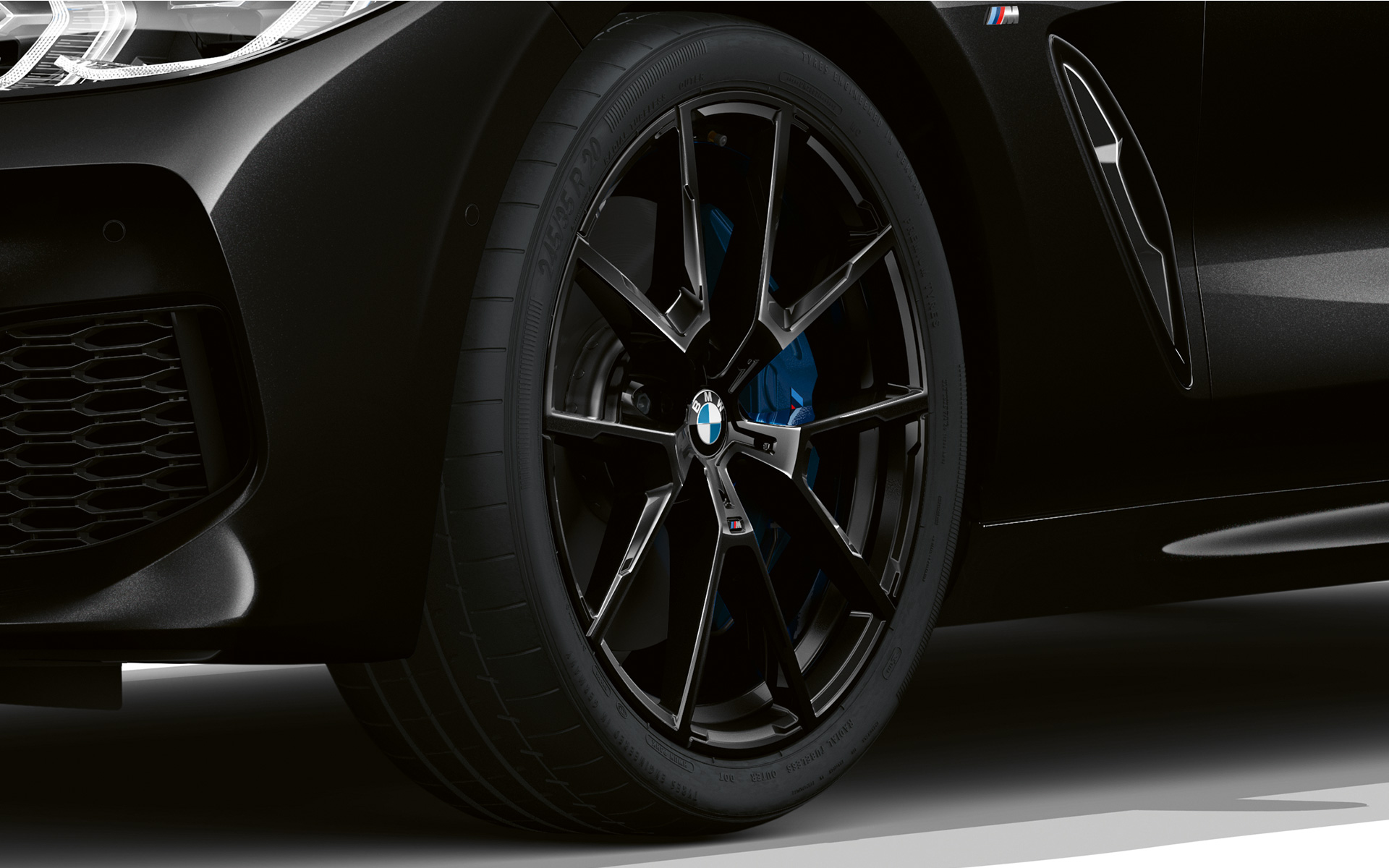 Jantele „Dark Seduction” Imagine cu jantele BMW Seria 8 Gran Coupé „Dark Seduction”