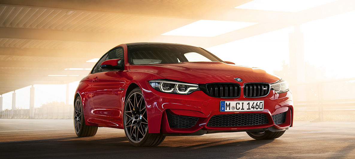 BMW M4 Coupé, M Heritage Edition, în Roşu Imola II Ediţia specială BMW M4 Coupé, M Heritage Edition, în Roşu Imola II
