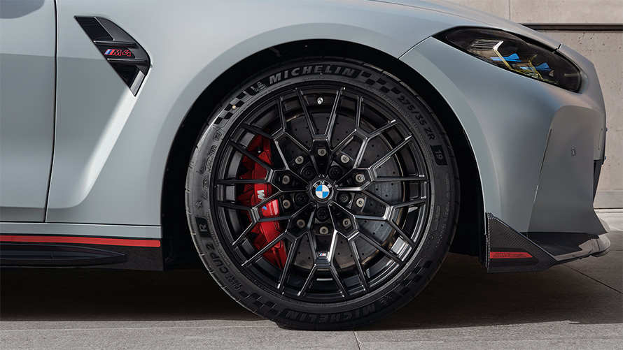 Anvelope Ultra pentru circuit pe roţi cu construcţie uşoară exclusiv pentru CSL BMW M4 CSL G82 BMW M4 CSL G82 BMW Individual gri Frozen Brooklyn - anvelope Ultra pentru circuit pe roţi cu construcţie uşoară exclusiv pentru CSL