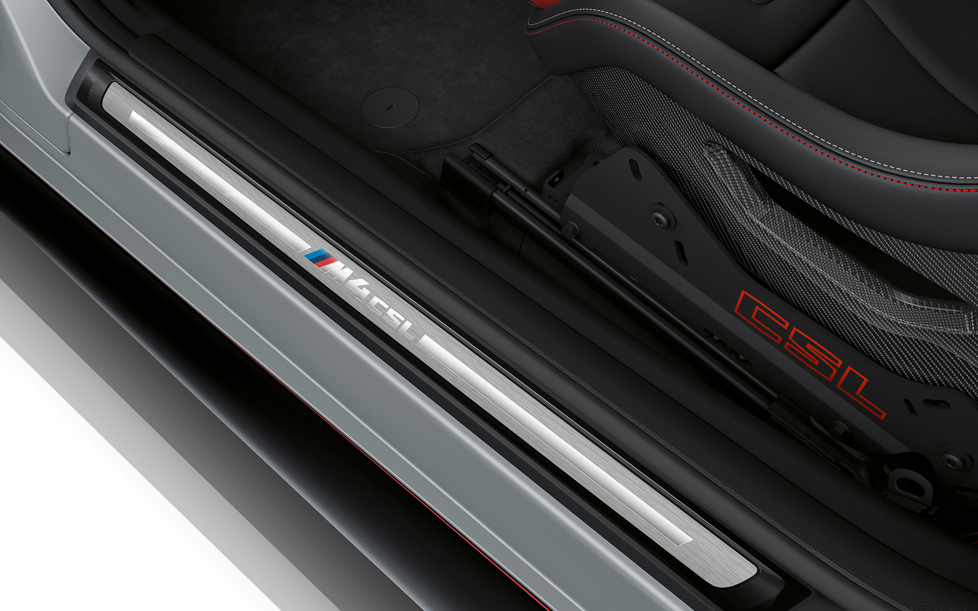 Inscripţia specifică CSL şi praguri înfoliate BMW M4 CSL G82 BMW M4 CSL G82 BMW Individual gri Frozen Brooklyn CSL - inscripţie specifică şi praguri înfoliate