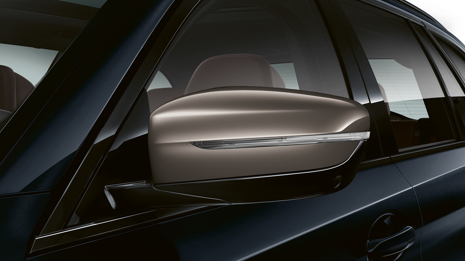 Oglinda exterioară a BMW M550d xDrive Touring, G31 Imagine cu oglinda exterioară a BMW M550d xDrive Touring, G31, în Negru Azurite metalizat