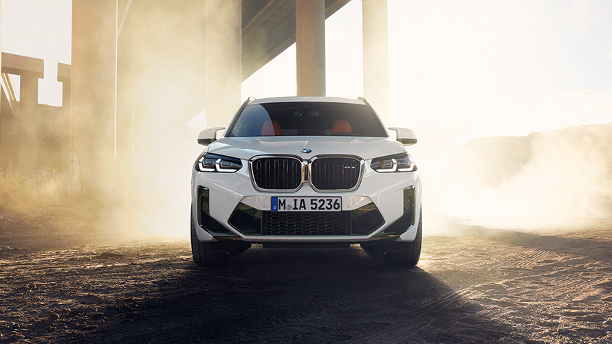 Imagine din partea frontală a unui BMW X3 M F97 LCI Facelift 2021 Alb Alpine Imagine din partea frontală a unui BMW X3 M F97 LCI Facelift 2021 Alb Alpine