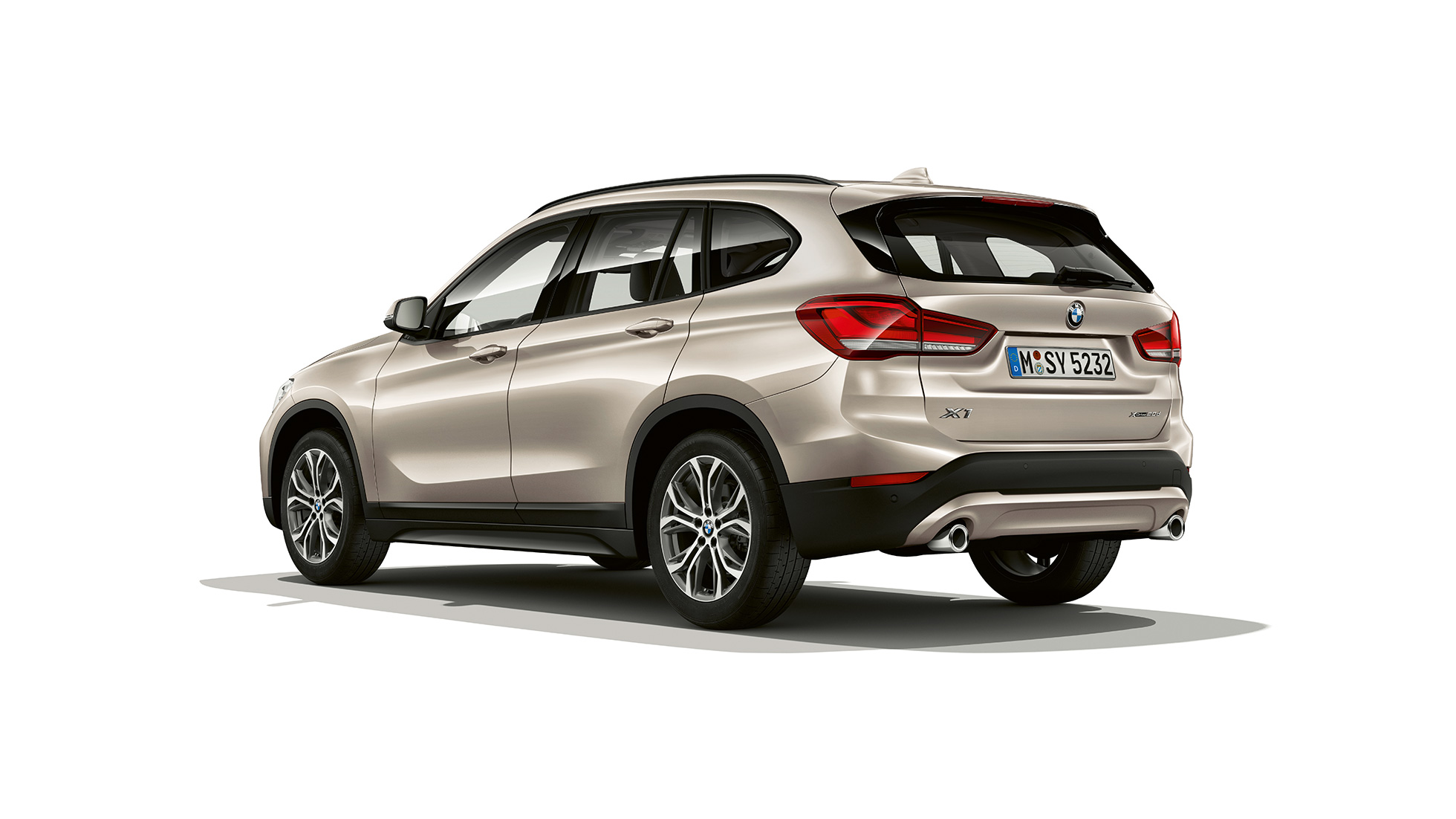 Imagine cu trei sferturi din partea spate a BMW X1, Model Advantage. Imagine din studio cu trei sferturi din partea spate a BMW X1, Model Advantage.