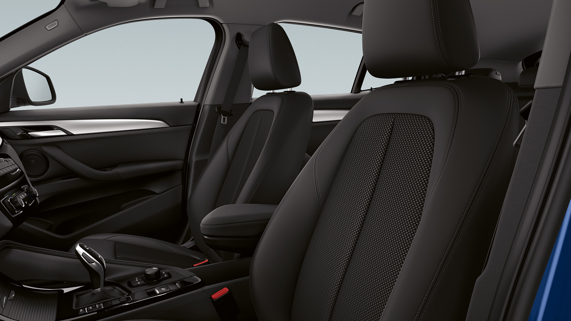 Designul tapiţeriei din piele a BMW X2 sDrive20i, model Advantage Imagine cu designul tapiţeriei din piele a BMW X2 sDrive20i, F39, 2018, model Advantage