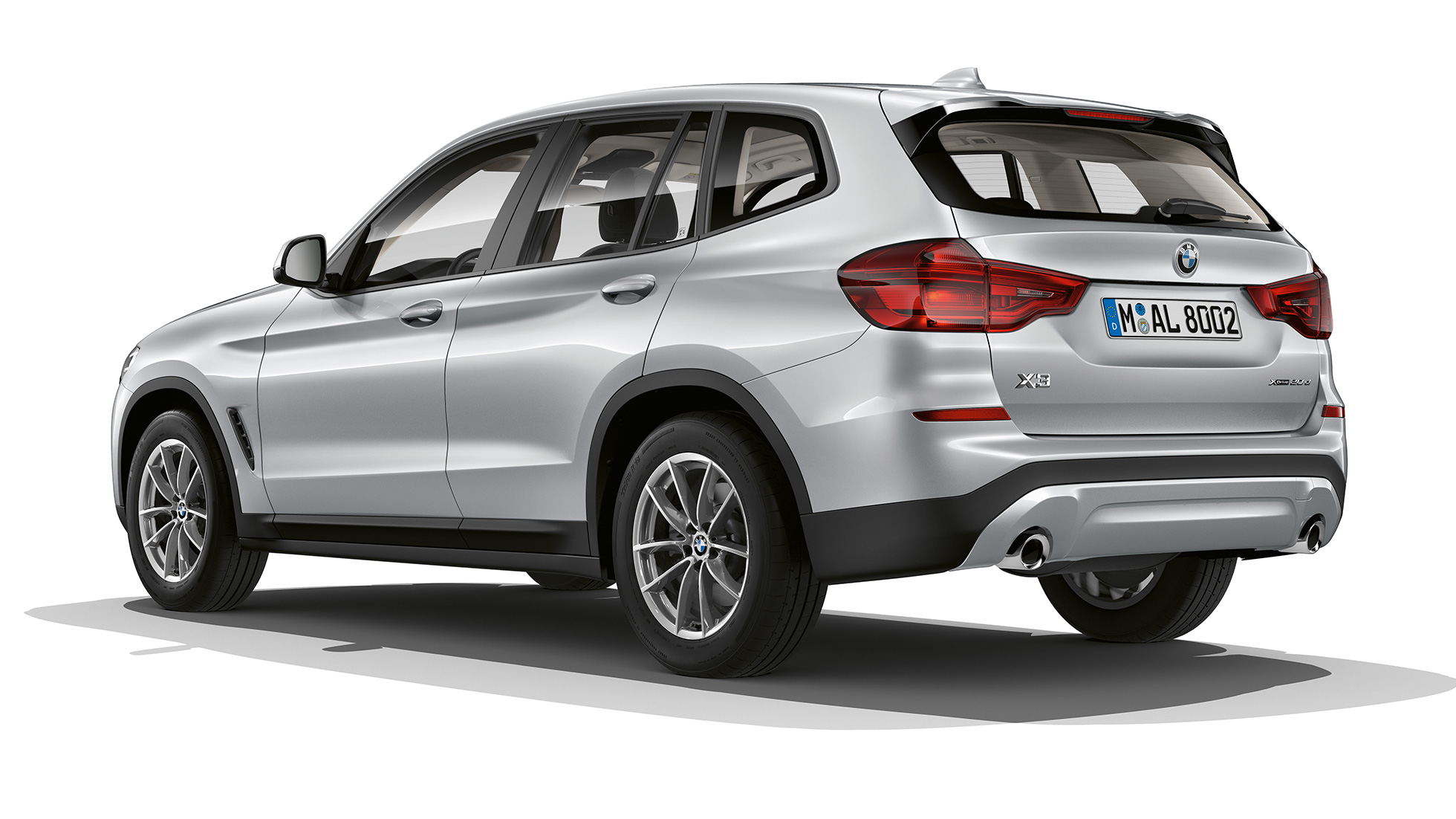 Imagine cu trei sferturi din partea spate a BMW X3, Model de bază Imagine cu trei sferturi din partea spate a BMW X3, Model de bază