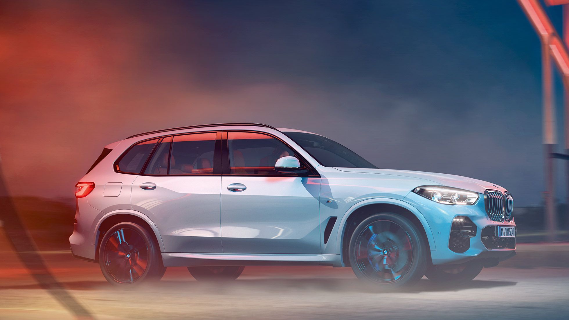 Imagine cu partea laterală a BMW X5 Imagine cu partea laterală a BMW X5, G05, 2018, în Alb Mineral metalizat