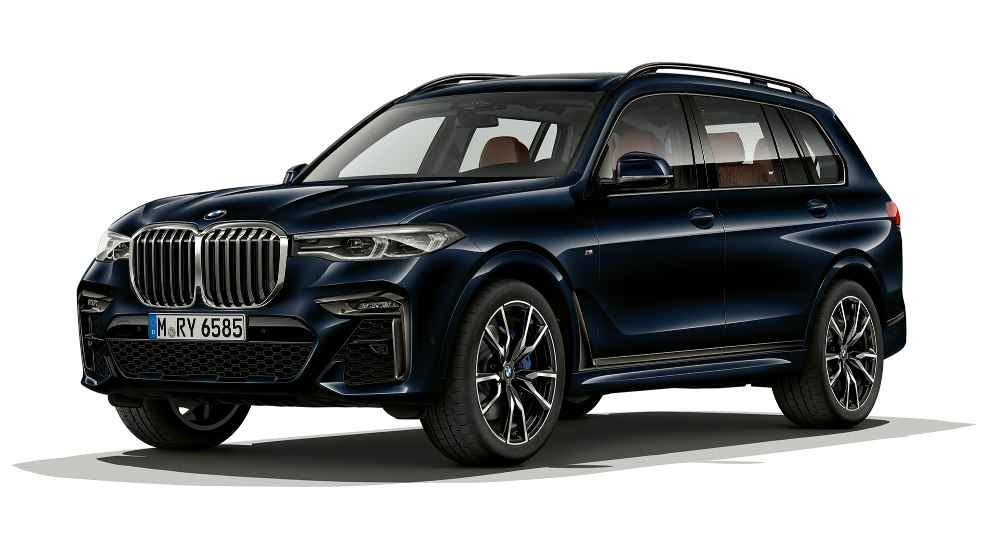 Pachetul M Sport al BMW X7 Imagine din studio cu trei sferturi din partea frontală a BMW X7 cu pachet M Sport