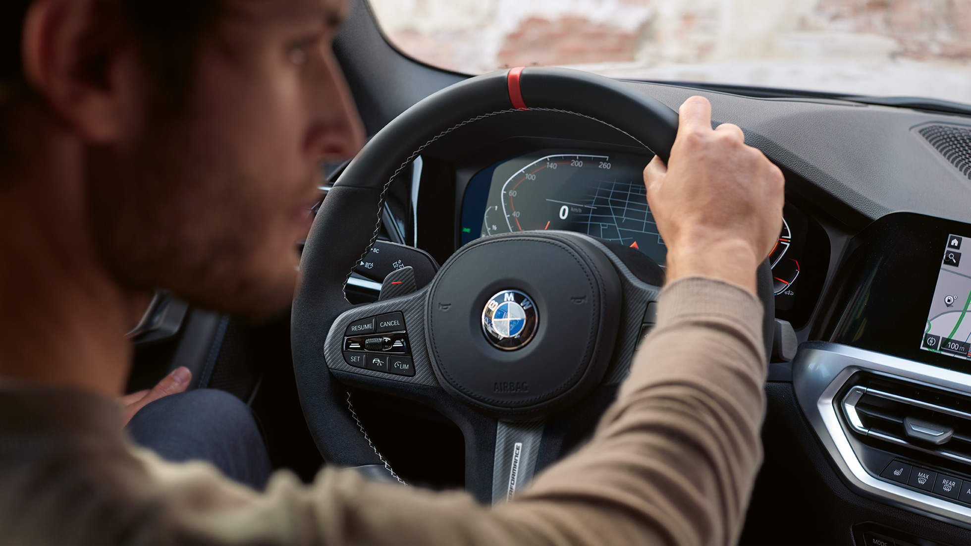 Imagine în prim plan din interiorul BMW Seria 2 Coupé; G42 Imagine în prim plan din interiorul BMW Seria 2 Coupé; G42, cu accesorii BMW M Performance