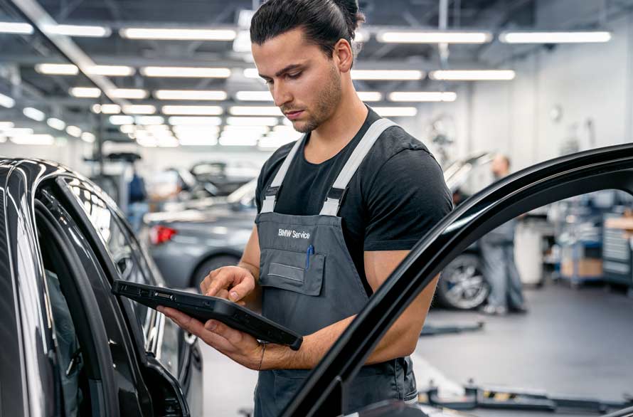 AVANTAJELE PRIMEI TALE VIZITE LA UN SERVICE AUTORIZAT BMW AVANTAJELE PRIMEI TALE VIZITE LA UN SERVICE AUTORIZAT BMW